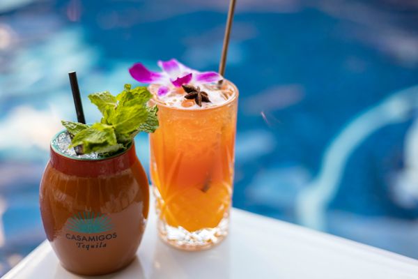 Mahina & Sun’s by null