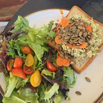 Amara Kitchen - Tuna Herb Toast - Coffee & Tea Near Me - Los Angeles, California