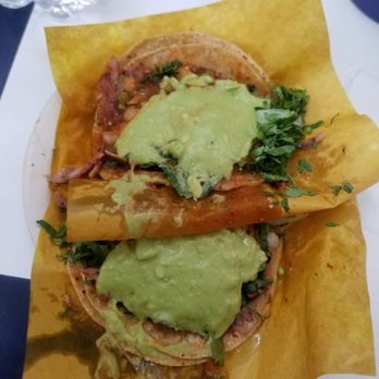 Tacos El Franc - Adobada - Tacos Near Me - Tijuana, BCN Tacos El Franc - Adobada - Tacos Near Me - Tijuana, BCN