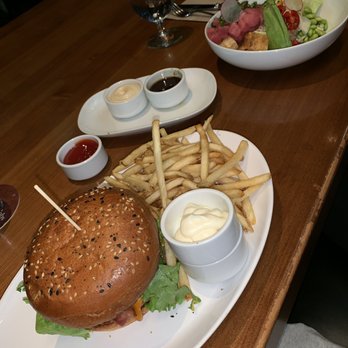 JOEY Sherway - Canadian (New) Near Me - Etobicoke, Ontario