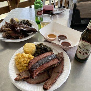 Captains BBQ - Barbeque Near Me - Palm Coast, Florida