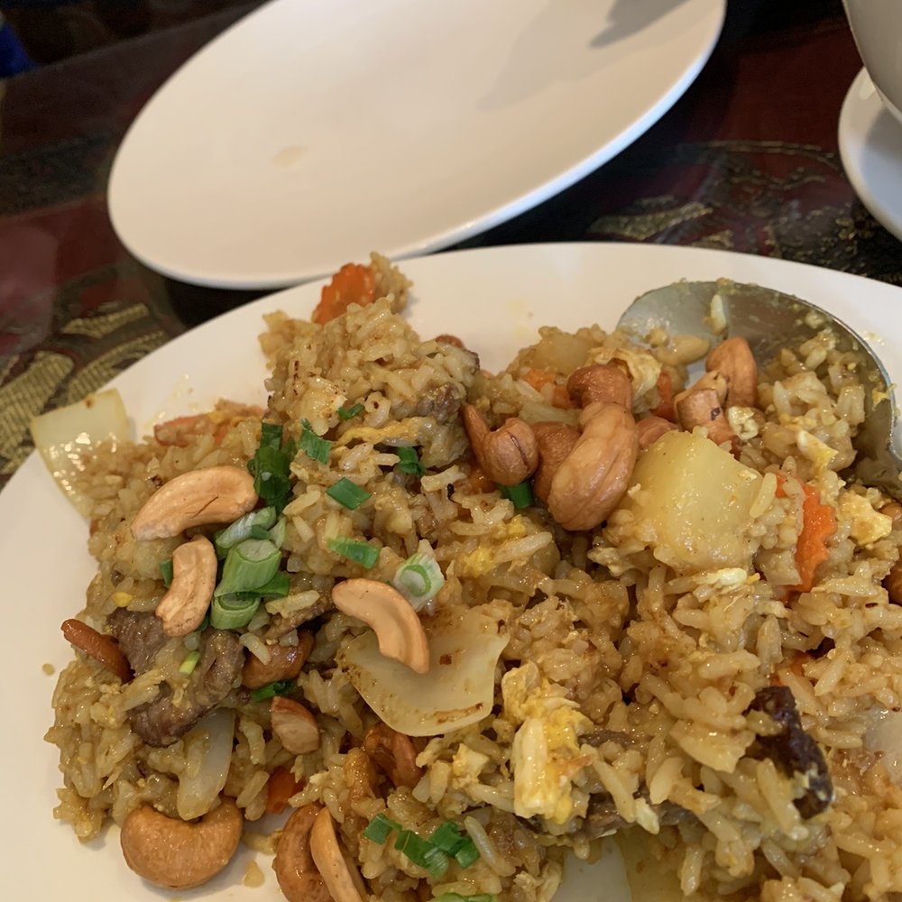 Tum Nak Thai - Pineapple Fried Rice beef - Thai Near Me - Mesa, Arizona Tum Nak Thai - Pineapple Fried Rice beef - Thai Near Me - Mesa, Arizona