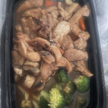 Khantoke Thai - Chicken Teriyaki, would like the sauce to be a little thicker but still great flavor and will help to reheat - Thai Near Me - Hillsboro, Oregon Khantoke Thai - Chicken Teriyaki, would like the sauce to be a little thicker but still great flavor and will help to reheat - Thai Near Me - Hillsboro, Oregon