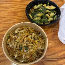 Tiger VR Cafe - Lo mein and spicy Asian cucumber