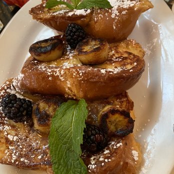 Raymond's - The French toast - American Near Me - Montclair, New Jersey