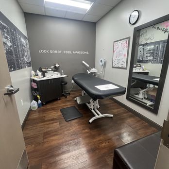 Wax Indy - Private room - Waxing Near Me - Indianapolis, Indiana