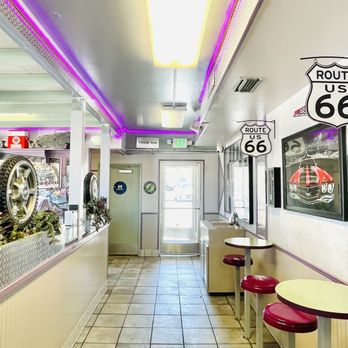 Fosters Freeze - the inside of a fast food restaurant - Ice Cream & Frozen Yogurt Near Me - Barstow, California Fosters Freeze - the inside of a fast food restaurant - Ice Cream & Frozen Yogurt Near Me - Barstow, California