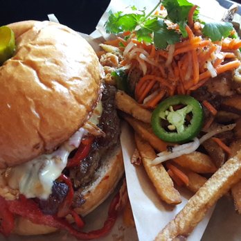 Broderick - Burgers Near Me - Walnut Creek, California