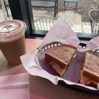 Charleston Bagel - Sandwiches Near Me - Mount Pleasant, South Carolina