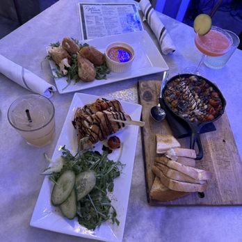 Public House Temecula - Appetizers - New American Near Me - Temecula, California