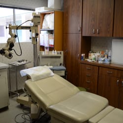 Jesus K Tan, MD, FACS - Here is a view of the ear microscope exam room, with the chair and the ear microscope above the chair.