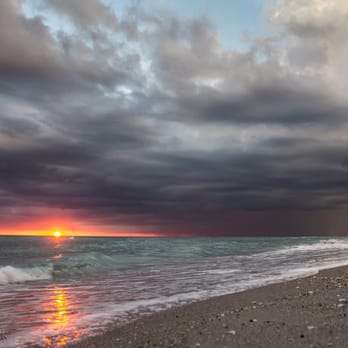 Vanderbilt Beach - Got to love the sunset here Naples - Beaches Near Me - Naples, Florida Vanderbilt Beach - Got to love the sunset here Naples - Beaches Near Me - Naples, Florida