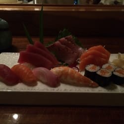 Nagayama - Combinado de sashimi e sushi