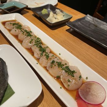 Sushi Maruyama - scallop carpaccio with garlic, ginger and chives with sizzling oil - Japanese Near Me - San Mateo, California Sushi Maruyama - scallop carpaccio with garlic, ginger and chives with sizzling oil - Japanese Near Me - San Mateo, California