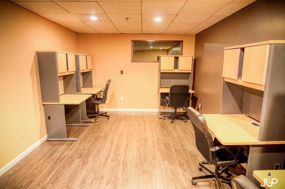 BEECHHURST EXECUTIVE SUITES Updated September 2024 16 Photos 15253 10th Ave, Whitestone