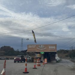 Bustin Butts BBQ - The place offers a drive thru orders and pickups.
