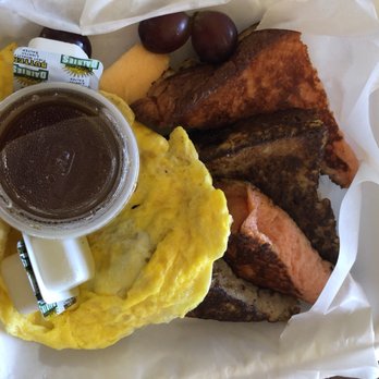 808 Grindz Cafe - Cafes Near Me - Lahaina, Hawaii