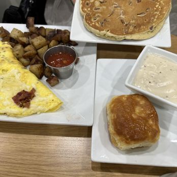 Sunrise Cafe - Omelette, pancake etc - Breakfast & Brunch Near Me - Tulsa, Oklahoma