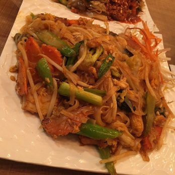 The Thonglor - Pad Thai - Thai Near Me - San Francisco, California The Thonglor - Pad Thai - Thai Near Me - San Francisco, California