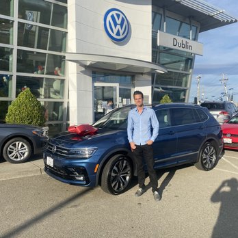 Dublin Volkswagen - 2020 Volkswagen Tiguan SEL-PREMIUM-R-LINE in Silk Blue Metallic - Car Dealers Near Me - Dublin, California Dublin Volkswagen - 2020 Volkswagen Tiguan SEL-PREMIUM-R-LINE in Silk Blue Metallic - Car Dealers Near Me - Dublin, California
