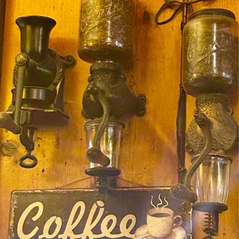 Western Cafe - Ambiance - Breakfast & Brunch Near Me - Bozeman, Montana Western Cafe - Ambiance - Breakfast & Brunch Near Me - Bozeman, Montana
