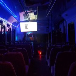 Dans Ultra Party Bus