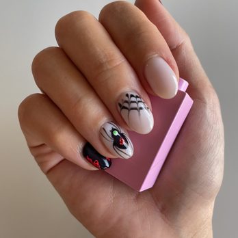 Pro Nails - Nail Salons Near Me - Brisbane, California