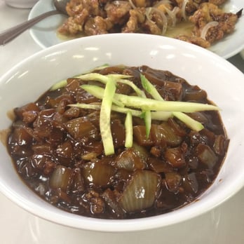 China Point - Weak, watery sauce.  Killed this dish.  Also, the noodles were not the thicker kind that I'm used to.  Undercooked as well - Chinese Near Me - Rancho Cucamonga, California