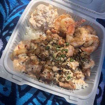 Da Bald Guy - Fried poke and garlic shrimp - Food Trucks Near Me - Kahuku, Hawaii