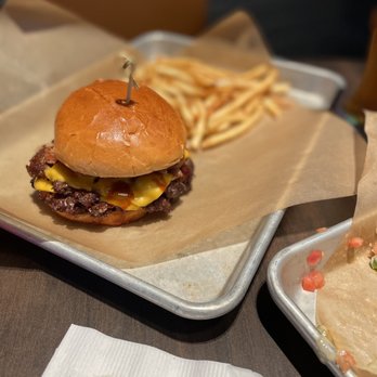 Buffalo Wild Wings - American Near Me - Honolulu, Hawaii Buffalo Wild Wings - American Near Me - Honolulu, Hawaii