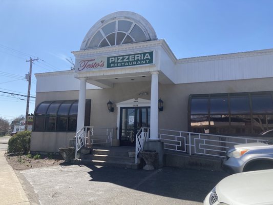 TESTO’S PIZZERIA & RESTAURANT - Updated April 2025 - 31 Photos & 47 ...