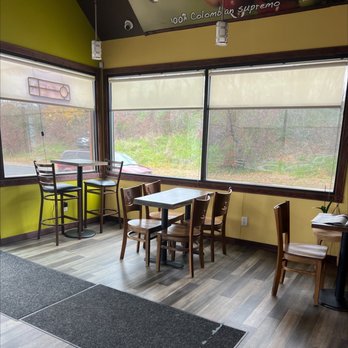 Sergi Coffee & Roast - Seating area - Coffee & Tea Near Me - West Babylon, New York Sergi Coffee & Roast - Seating area - Coffee & Tea Near Me - West Babylon, New York