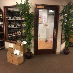 NEWTON WINE & SPIRITS