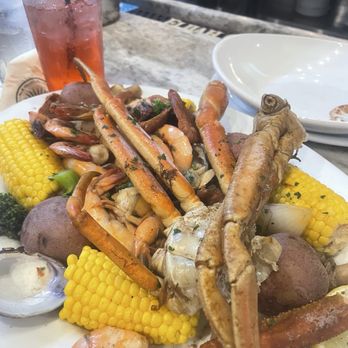 St Augustine Fish Camp - Low country boil for two - Seafood Near Me - St Augustine, Florida St Augustine Fish Camp - Low country boil for two - Seafood Near Me - St Augustine, Florida
