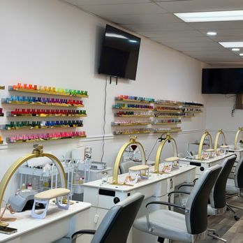 Folly Nails - Nail Salons Near Me - Charleston, South Carolina