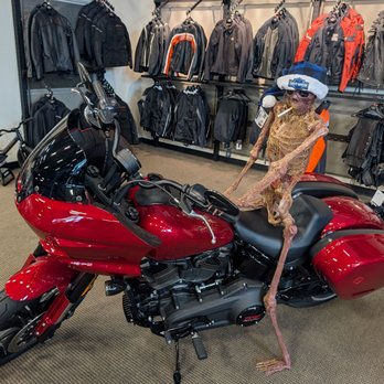 Volcano Harley-Davidson - Skeleton display - Motorcycle Repair Near Me - Gladstone, Oregon Volcano Harley-Davidson - Skeleton display - Motorcycle Repair Near Me - Gladstone, Oregon