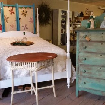 Vintage Mercantile - Antiques Near Me - Denison, Texas Vintage Mercantile - Antiques Near Me - Denison, Texas
