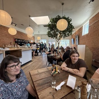 5 POINTS MARKET & RESTAURANT - Updated July 2025 - 1001 Photos & 746