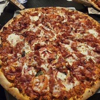Scuola Pizza - Prosciutto pizza - Pizza Near Me - Gainesville, Florida