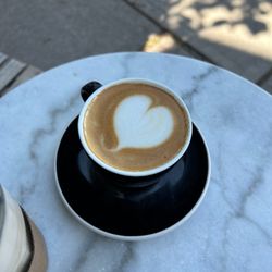 Rooster Coffee House - Oatmilk Latte