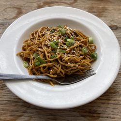 HUPO 琥珀 - Chengdu Cold Noodles
