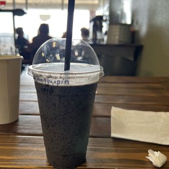 Cameron Park Coffee & Deli - Blueberry mango spinach smoothie - Coffee & Tea Near Me - Cameron Park, California