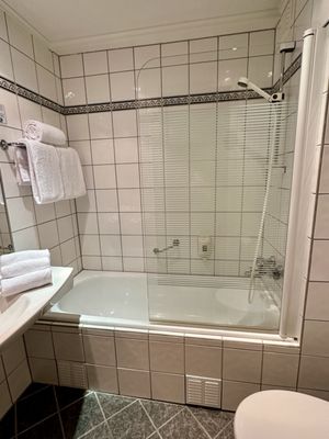 Kviknes Hotel by null