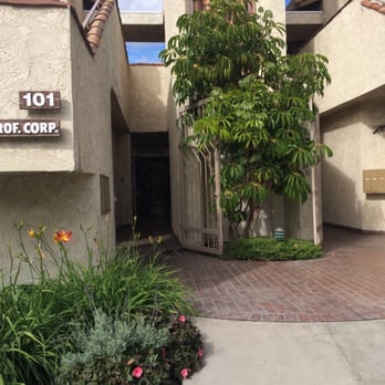 John Earnest, DC - Chiropractors Near Me - Tustin, California John Earnest, DC - Chiropractors Near Me - Tustin, California