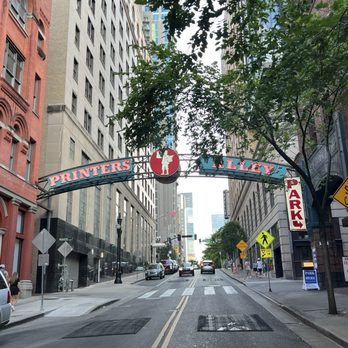 Printer's Alley - Painters Alley Nashville TN - Landmarks & Historical Buildings Near Me - Nashville, Tennessee