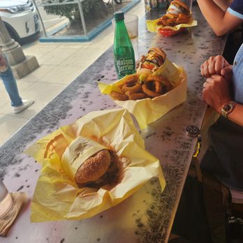 Hodad’s - Burgers Near Me - San Diego, California Hodad’s - Burgers Near Me - San Diego, California