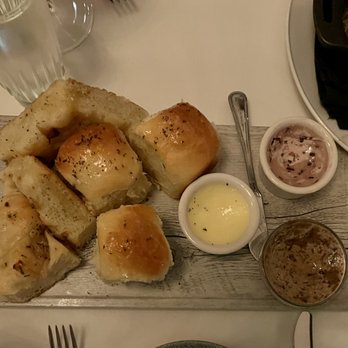 Patton's Steakhouse - Bread - Steakhouses Near Me - Houston, Texas Patton's Steakhouse - Bread - Steakhouses Near Me - Houston, Texas