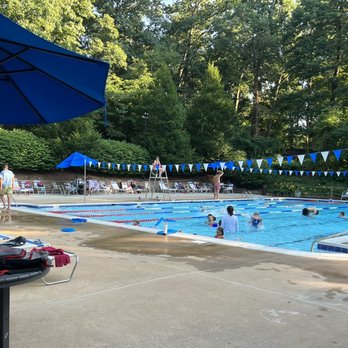 Kent Gardens Recreation Club - Swimming Pools Near Me - Mc Lean, Virginia Kent Gardens Recreation Club - Swimming Pools Near Me - Mc Lean, Virginia