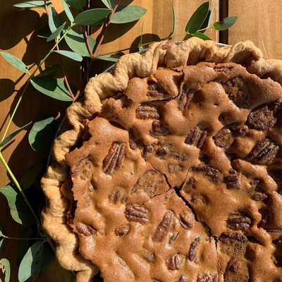 The Ugly Pie by null