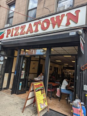 Pizza Town by null